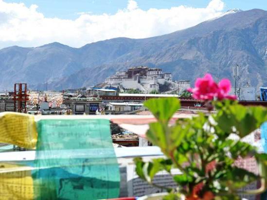 Tashitakge Hotel Lhasa Dış mekan fotoğraf